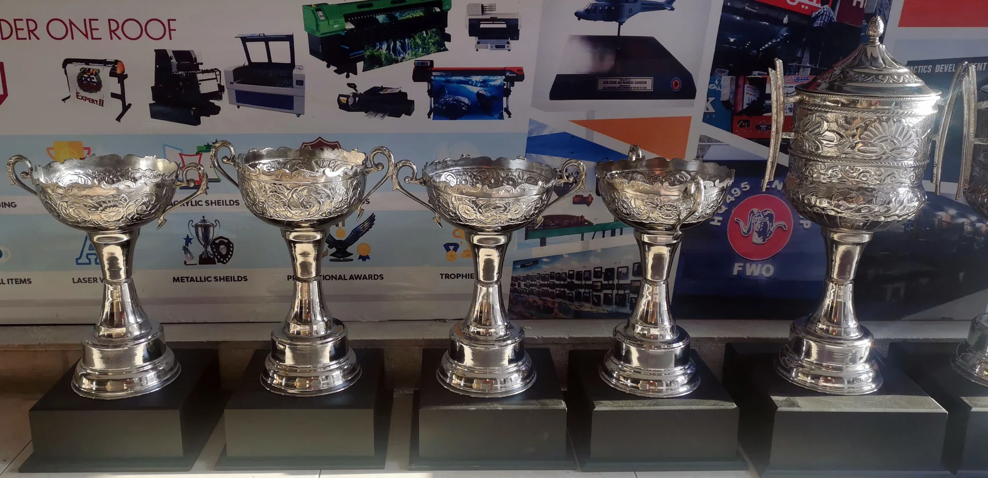 Metal Cup Trophy Series