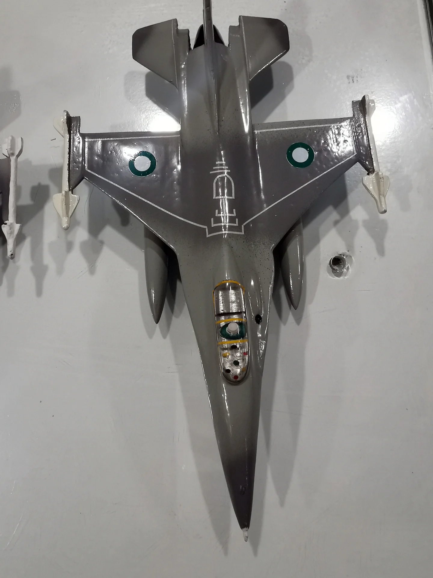 Wall-Mounted Silver Jet