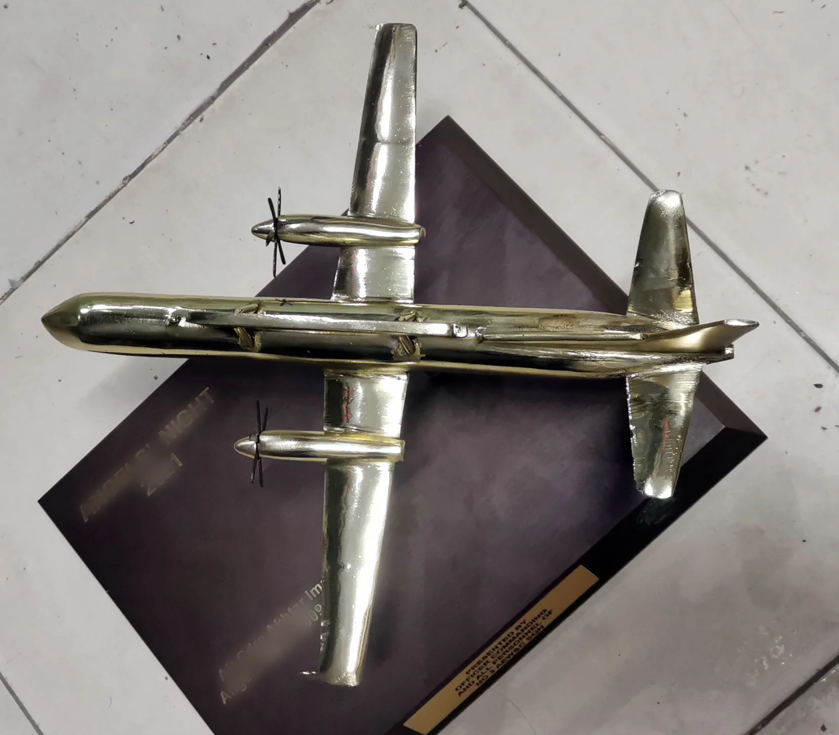 Twin-Aircraft Presentation Plaque